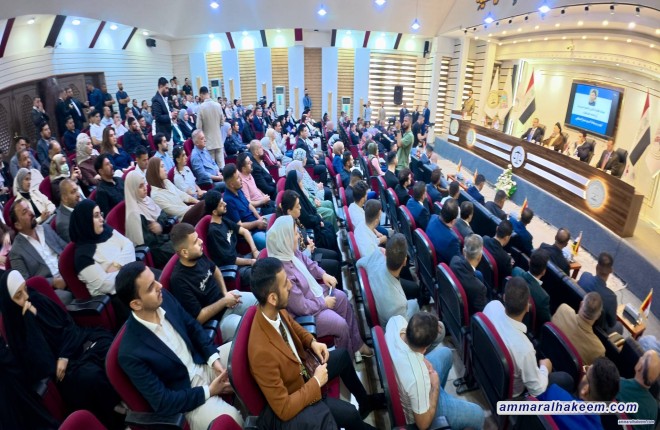 السيد الحكيم من جامعة كركوك: تنويع الاقتصاد وجذب الاستثمارات وتعزيز السلم المجتمعي أولويات العراق :::