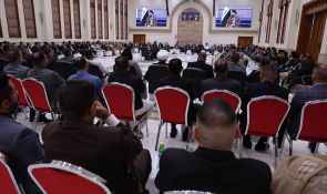 السيد الحكيم يدعو إلى استثمار المرحلة الراهنة لمعالجة التحديات الاقتصادية