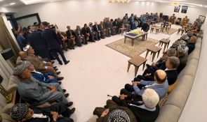سەید حەكیم: گفتوگۆ و ڕاستی و پەنابردن بۆ دەستوور بنەمای بنیاتنانی عێراقێكی بەهێزە