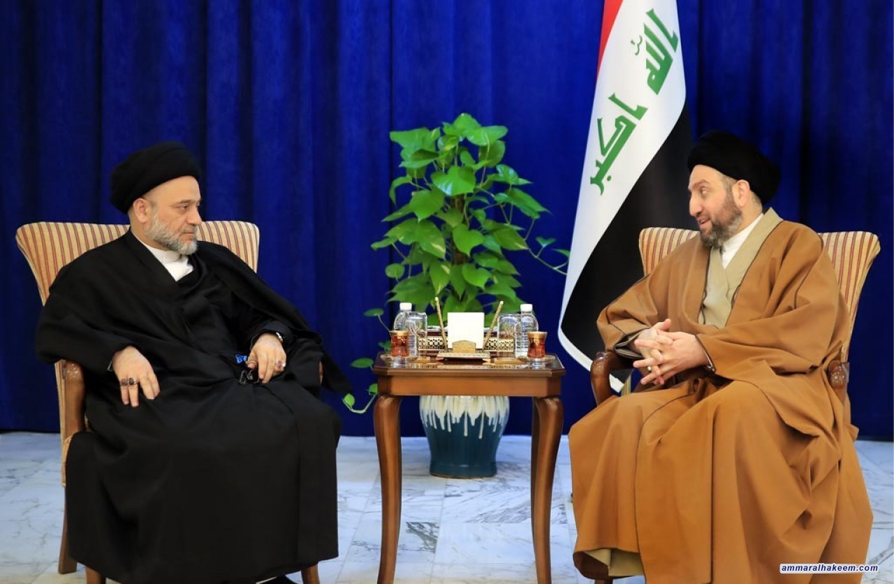 السيد عمار الحكيم يستقبل رئيس ديوان الوقف الشيعي السيد علاء الموسوي