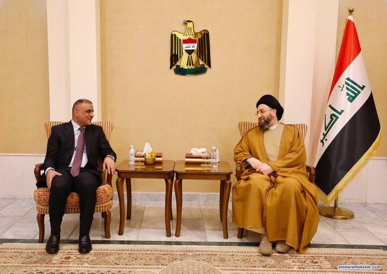 سەماحەتی حكیم پێشوازی لە پارێزگاری واسیت كرد و گوێبیستی پرۆژەكانی شارەكە بوو