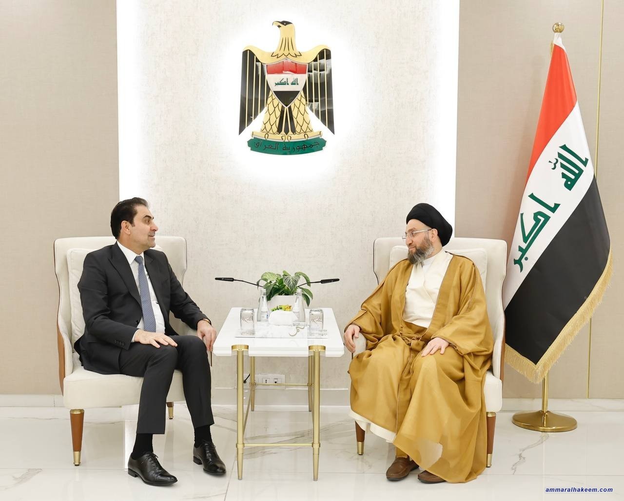 سەماحەتی حەكیم لەگەڵ مەندەلاوی باسی پێشهاتی سیاسی و دیاریكردنی سەرۆكێكی تازە بۆ ئەنجومەنی نوێنەران دەكات