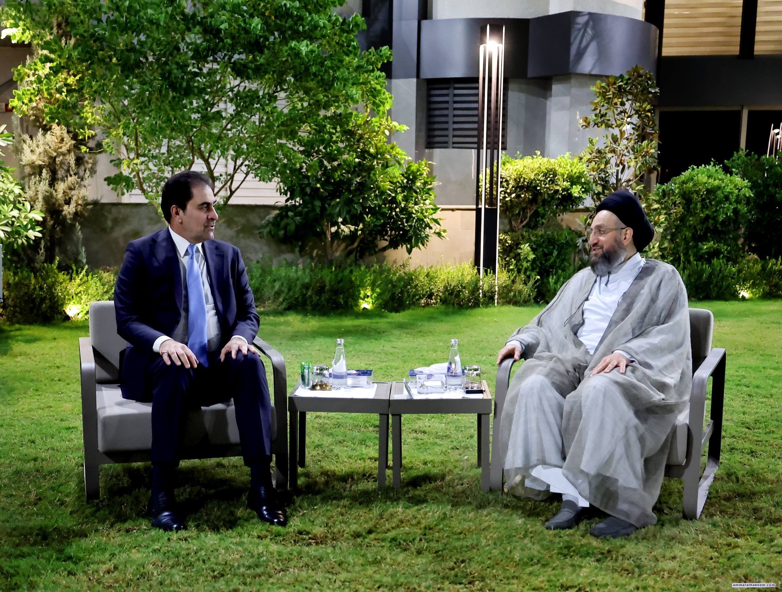 سەماحەتی حەكیم لەگەڵ جێگری یەكەمی سەرۆكی پەرلەمان شایستەی هەڵبژاردن و تاوتوێ دەكات و گرنگی چەسپاندنی سەقامگیری لەڕێگەی بەرنامەی واقیعییانە و بەرپرسیارێتی هەرێمی هاوسەنگ دووپات دەكرێتەوە