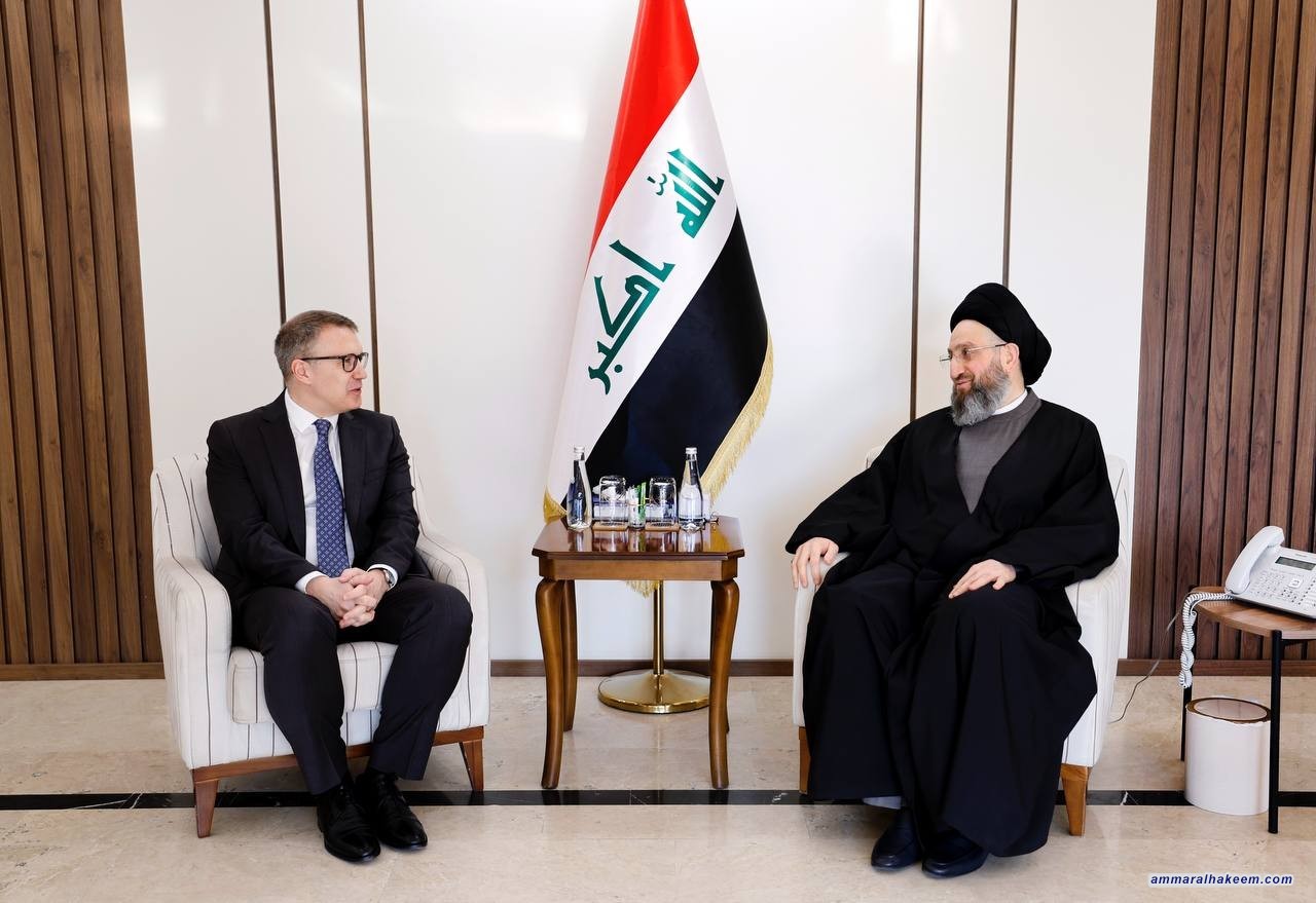 سەید حەكیم پێشوازی لە باڵیۆزی توركی دەكات و پەیوەندی دوو قۆڵی و پیشهاتەكانی ناوچەكەی لەگەڵ تاوتوێ دەكات