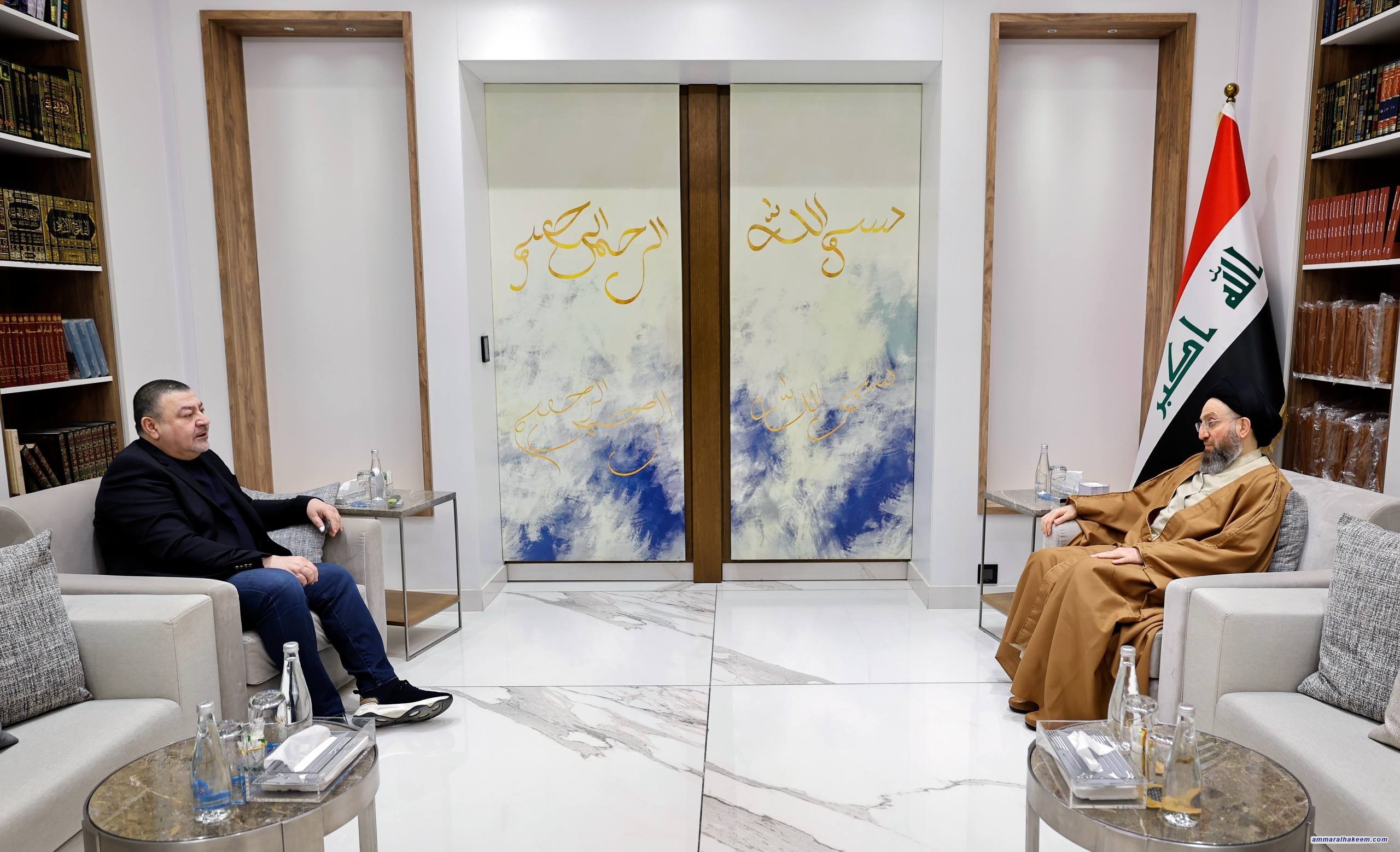 سەید حەكیم پێویستی فراوانكردنی گفتوگۆی نیشتمانی و پتەوكردنی لێك تێگەیشتن بۆ یەكلایی كردنەوەی شایستە سیاسییەكان و سەقامگیری ئابووری دووپات دەكاتەوە