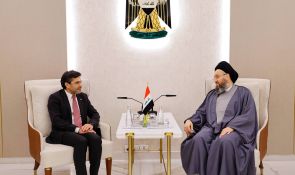 سەید حەكیم پێشوازی لە سەرۆكی نێردەی خاچی سوور دەكات و دووپات دەكاتەوە كە پاڵپشتی دامودەزگای عێراقی و چەسپاندنی ڕێرەوی سەقامگیری و دیموكراسیەت باشتر دەكات