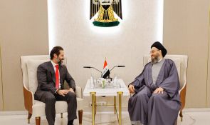 سەید حەكیم لەگەڵ قوباد تاڵەبانی پێشهاتی سیاسی تاوتوێدەكات و باسی پێویستی یەكلایی كردنەوەی شایستە دەستوورییەكان و چاكسازی ئابووری دەكات