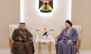 سەید حەكیم پێشوازی لە شاندێكی كۆمەڵەی جووتیاران دەكات و جەخت لە پالپشتی كشتوكاڵ و چارەسەری كەم ئاوی بەشێوازی پڕاكتیكی و هەمیشەیی دەكات