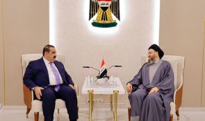 سەید حەكیم پێشوازی لە سامەرائی دەكات و دووپات دەكاتەوە كە گرنگە پابەندی بە سات و مۆڵەتە دەستوورییەكان هەبێت و پێویستە ئەرێنییەكان بۆ بەرنامەی كار و پتەوكردنی سەقامگیری بگۆڕین