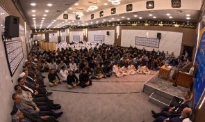 Sayyid Al-Hakeem Continues Explaining Epistle on Rights: Allah’s Pleasure Sincerity Prayer’s Fruit 