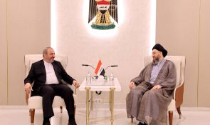 السيد الحكيم يدعو إلى إنهاء الحرب على إيران وحل الأزمات عبر الحوار